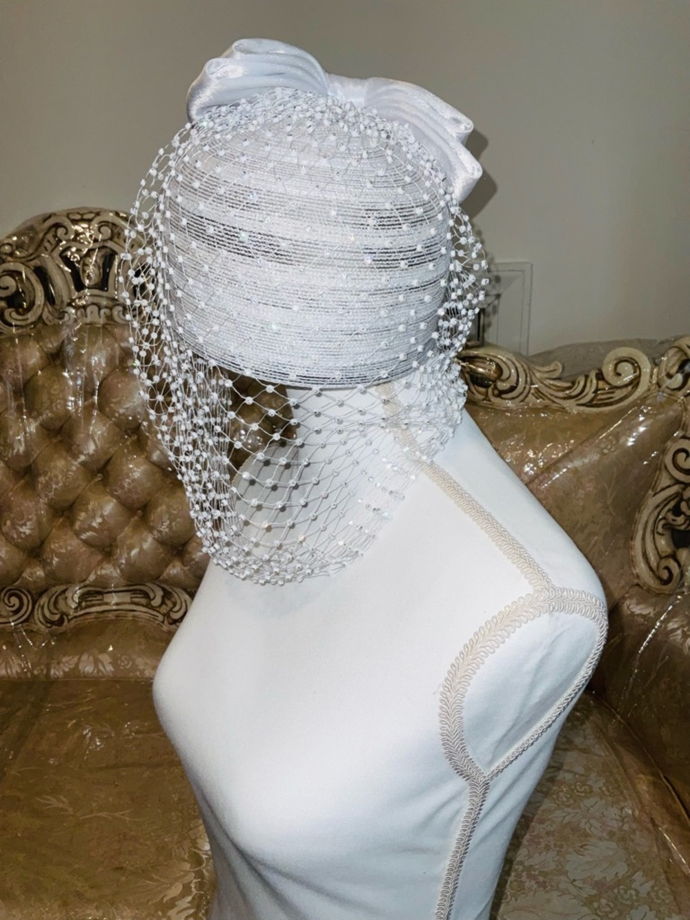 White Beaded Birdcage Veil Fascinator Headpiece (Price Is Firm) - Picture 6 of 10